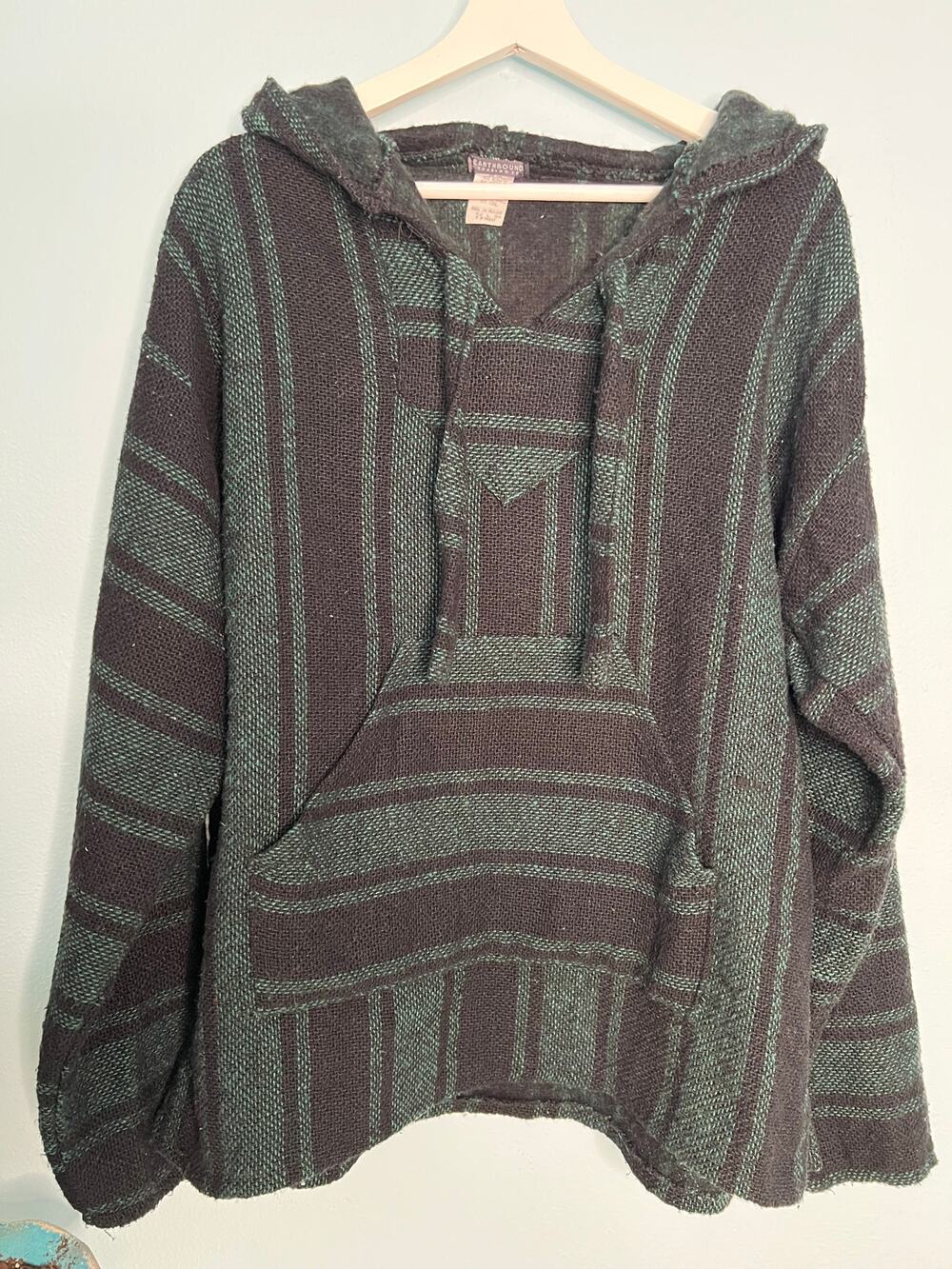 Earthbound Trading Co. Baja Hoodies pullover sweater large